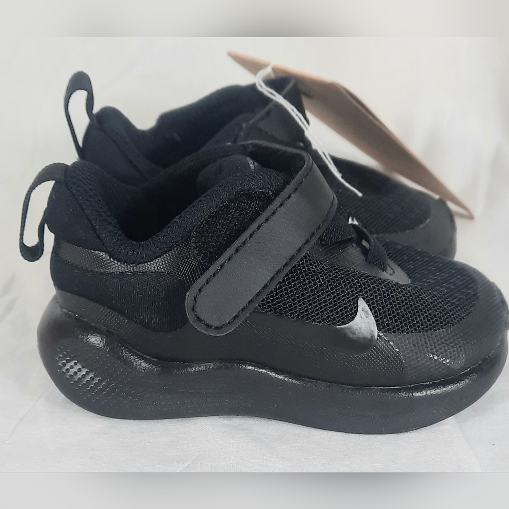 Nike Revolution 7 Baby Toddler Shoes Size 3C Black Anthracite FB7691-001 NEW